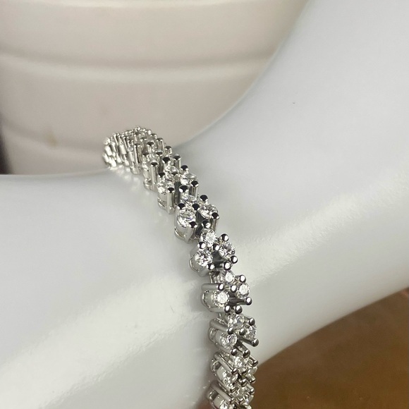 5CT Lab Created Diamond Bracelet. PLATINUM coated. On Silver. 6 3/4" - Picture 10 of 10